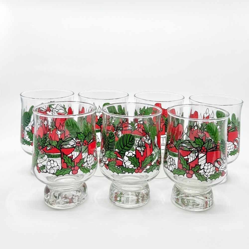 Vintage Christmas Footed Glasses Set of 7 – Candles Holly Wreath Holiday Decor